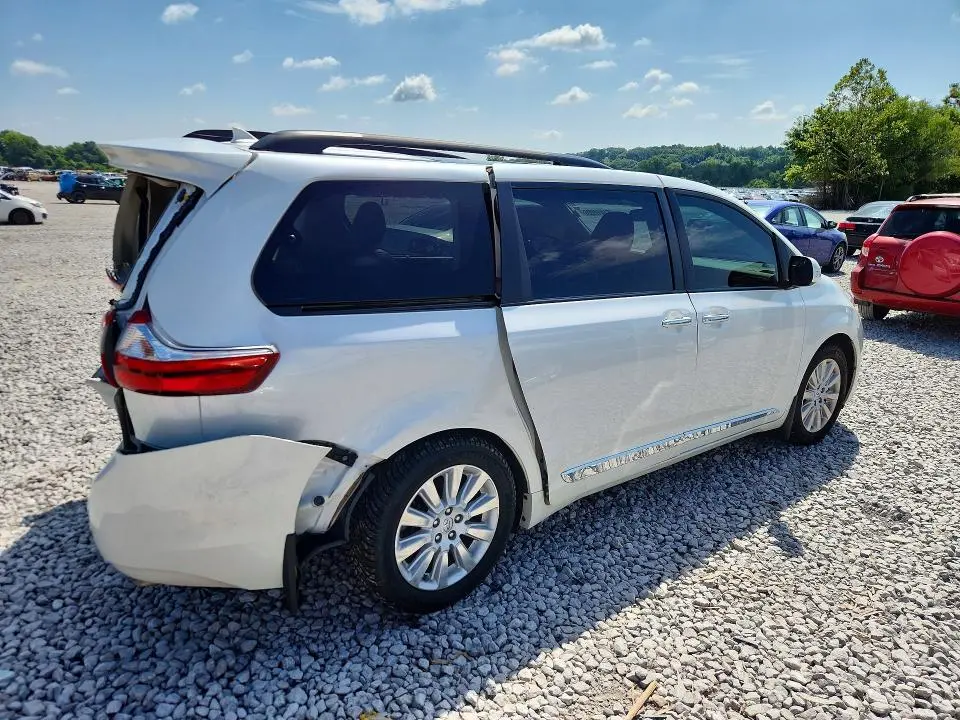 2015 TOYOTA SIENNA LIMITED PREMIUM 7-PASSENGER  