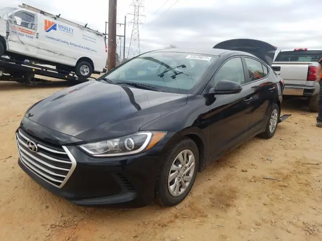 2018 HYUNDAI ELANTRA SE