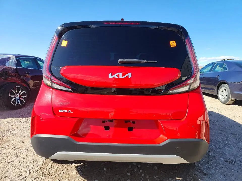 2023 KIA SOUL S  