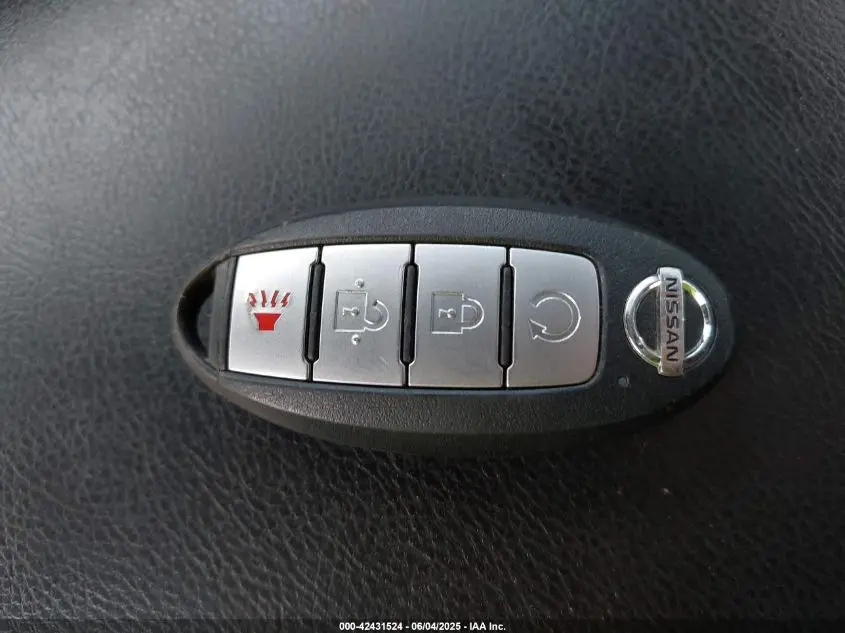 2020 NISSAN PATHFINDER SV 4WD