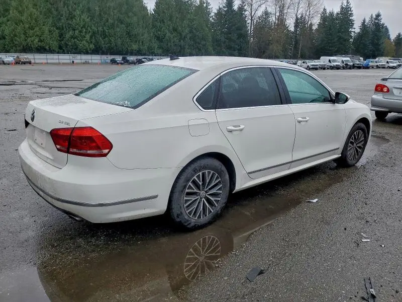 2012 VOLKSWAGEN PASSAT SEL  