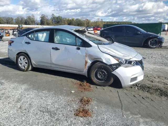 2021 NISSAN VERSA S  