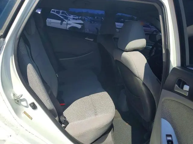 2013 HYUNDAI ACCENT GS  