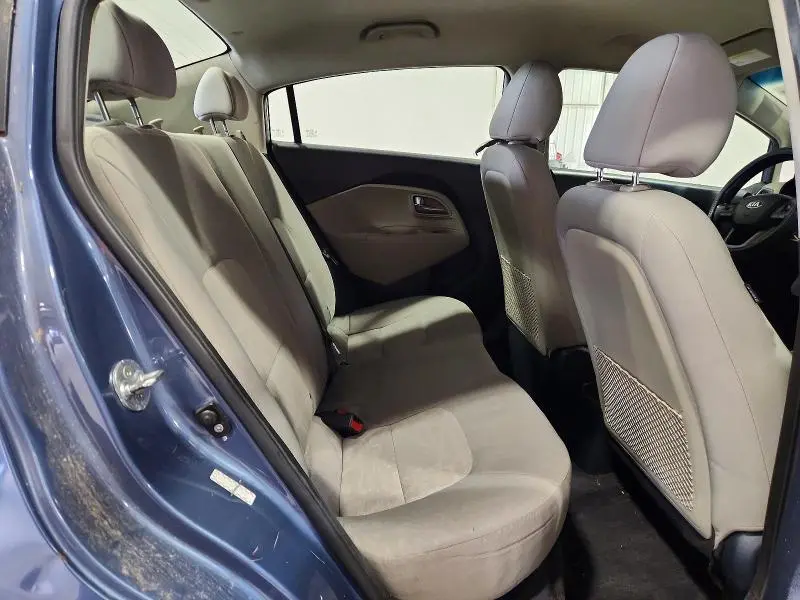 2016 KIA RIO LX  