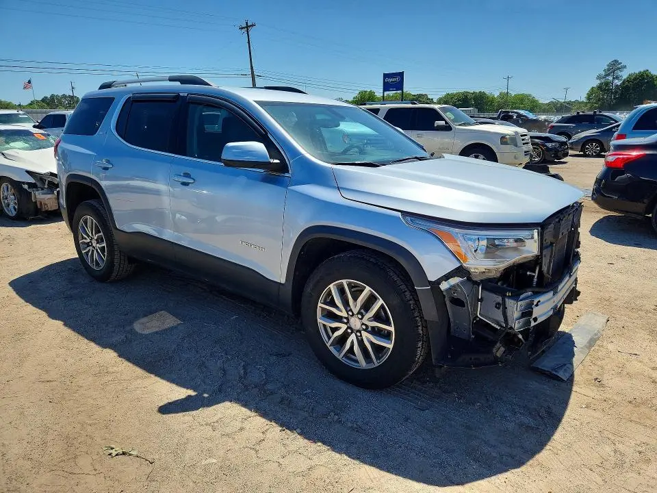 2017 GMC ACADIA SLE  