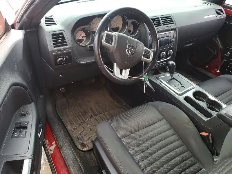 2012 DODGE CHALLENGER SXT  