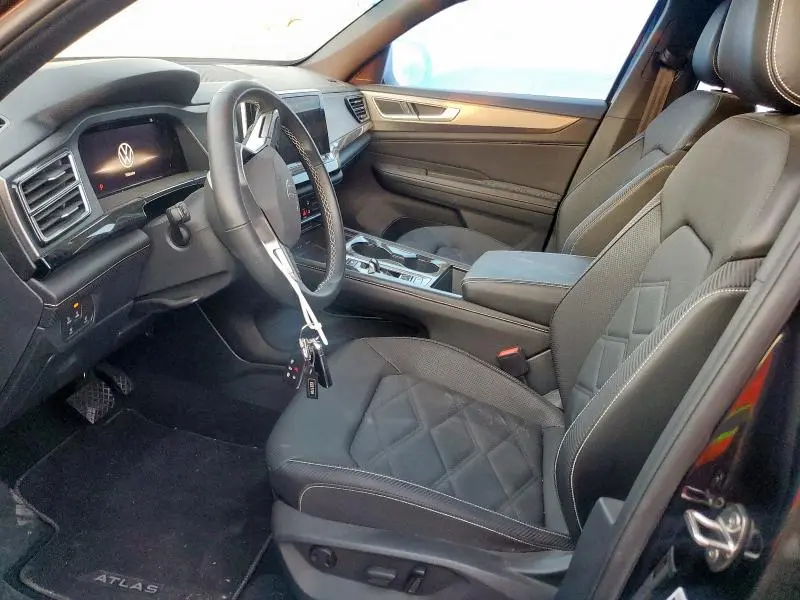 2024 VOLKSWAGEN ATLAS CROSS SPORT SE  