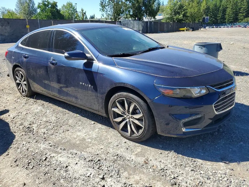 2017 CHEVROLET MALIBU LT  