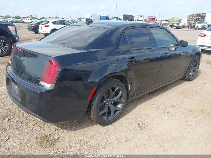2023 CHRYSLER 300 TOURING