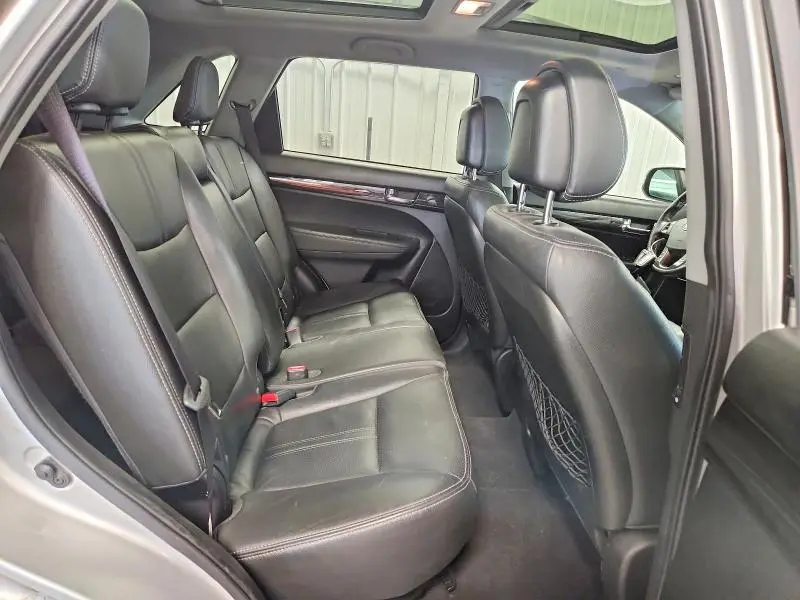 2011 KIA SORENTO EX  