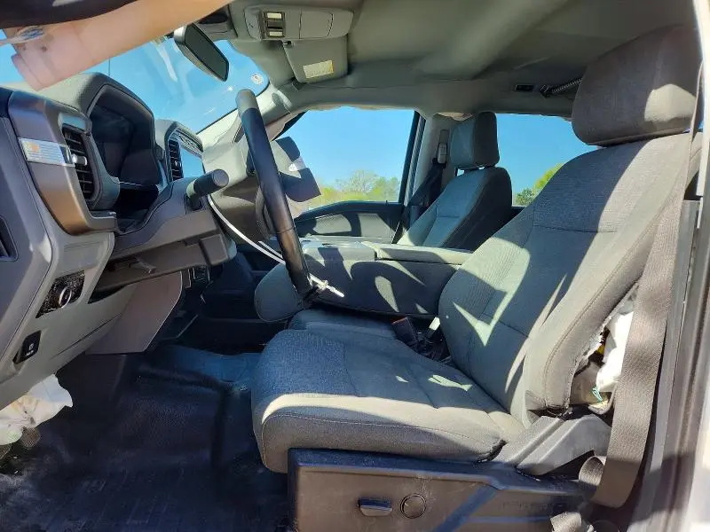 2024 FORD F150 XLT  