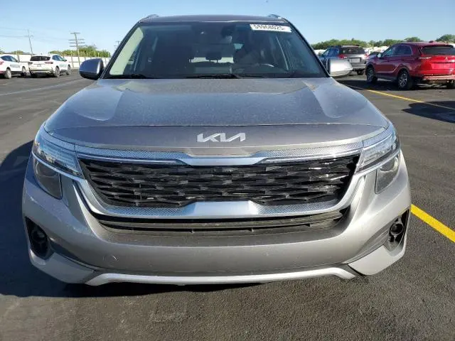 2023 KIA SELTOS S  