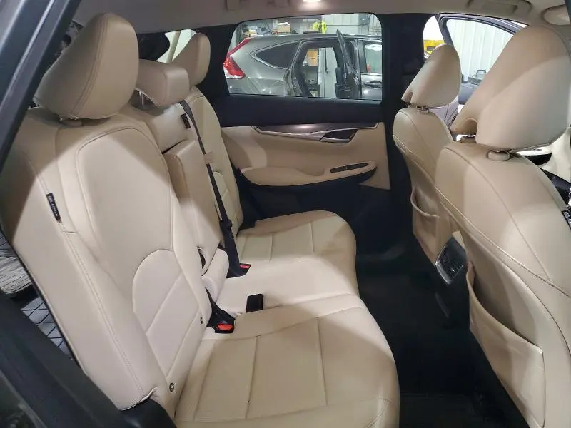 2022 INFINITI QX50 LUXE  