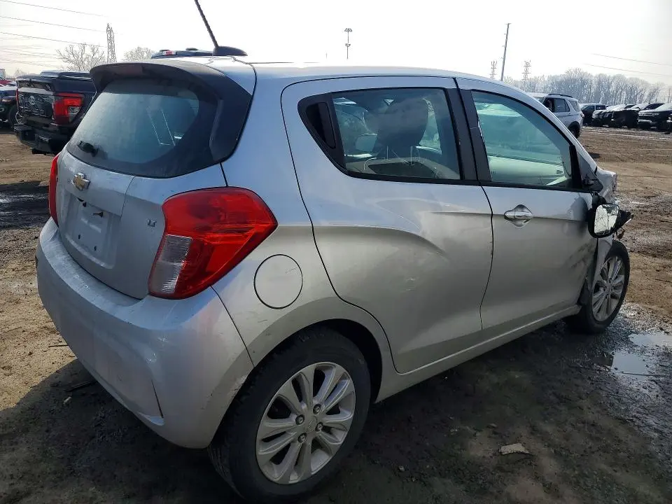 2016 CHEVROLET SPARK 1LT  