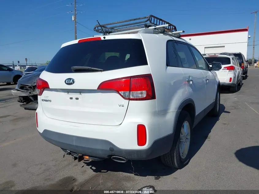2015 KIA SORENTO LX V6