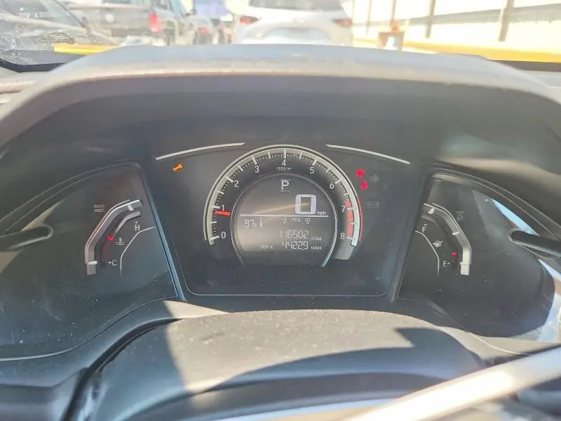 2018 HONDA CIVIC LX  