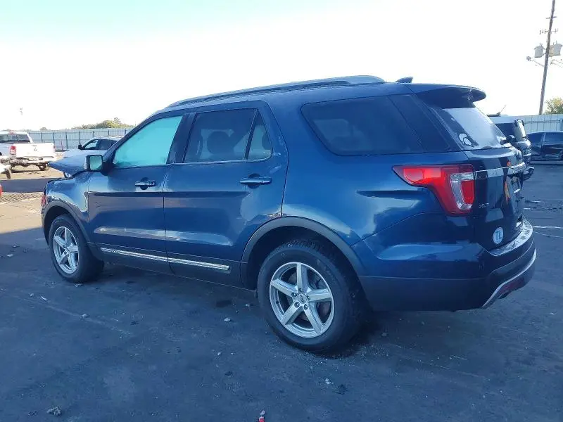 2017 FORD EXPLORER XLT  