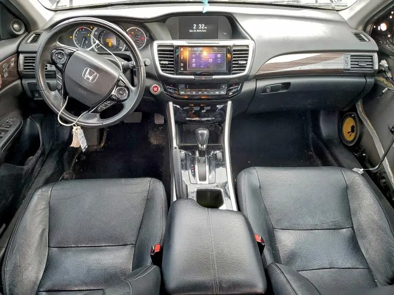 2017 HONDA ACCORD TOURING  