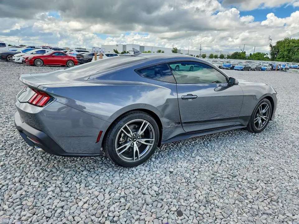 2025 FORD MUSTANG   