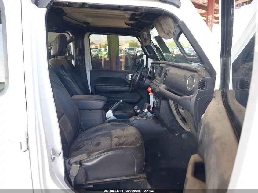 2020 JEEP WRANGLER UNLIMITED SAHARA 4X4