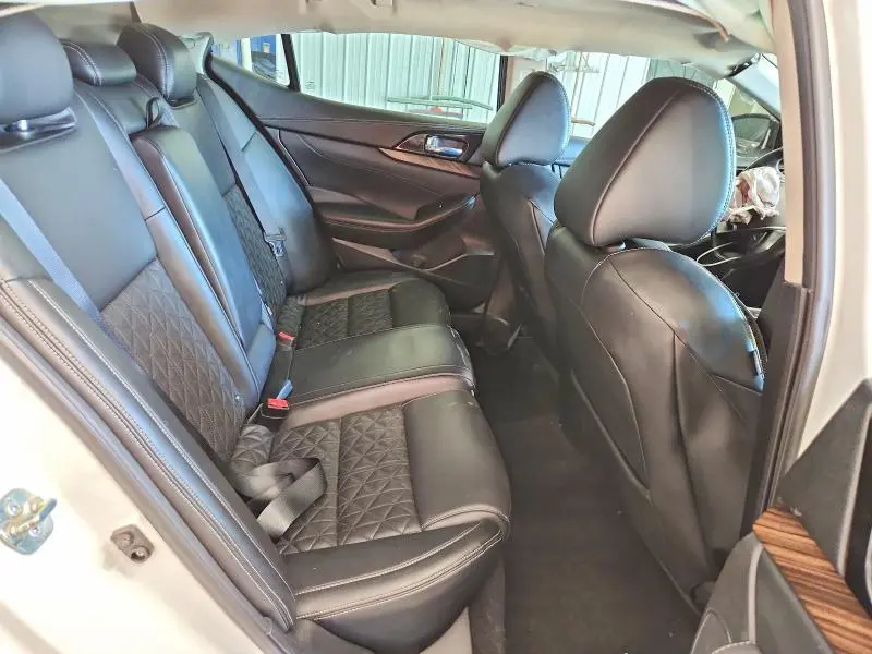 2016 NISSAN MAXIMA PLATINUM  
