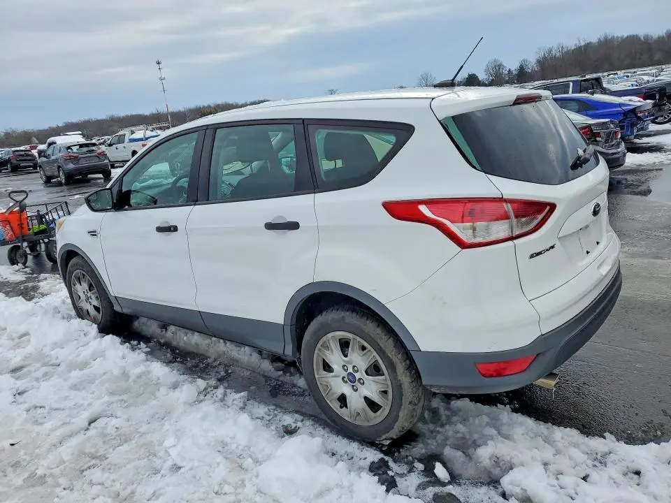 2013 FORD ESCAPE S  