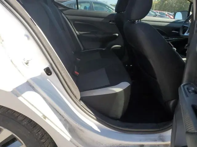 2020 NISSAN VERSA SV  