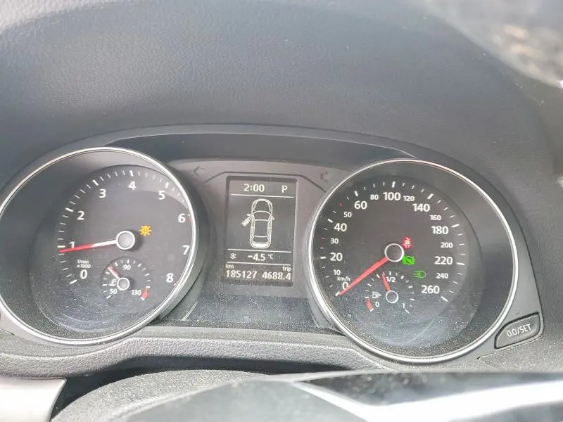 2018 VOLKSWAGEN PASSAT S  