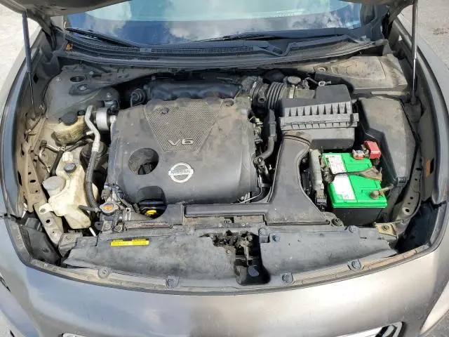 2012 NISSAN MAXIMA S  