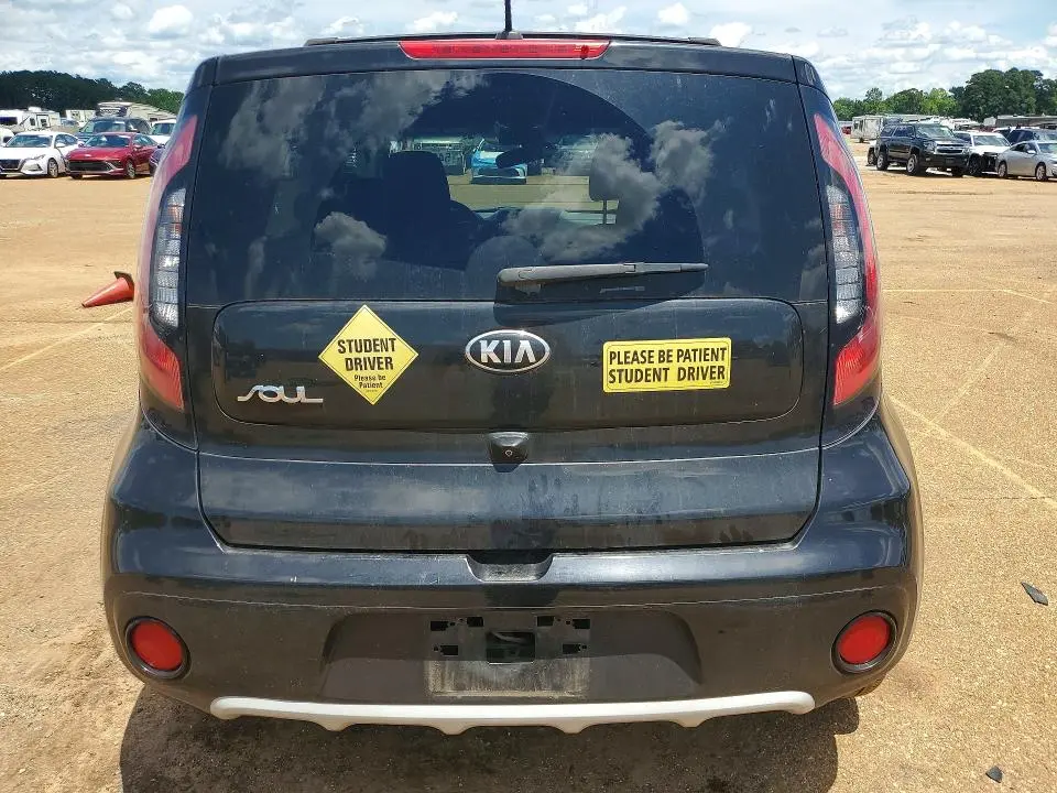 2019 KIA SOUL +  