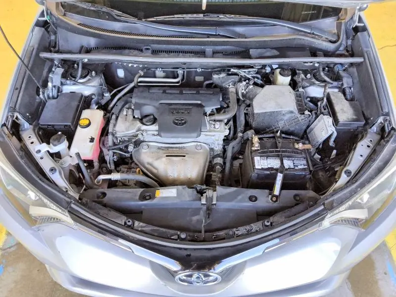 2016 TOYOTA RAV4 XLE  