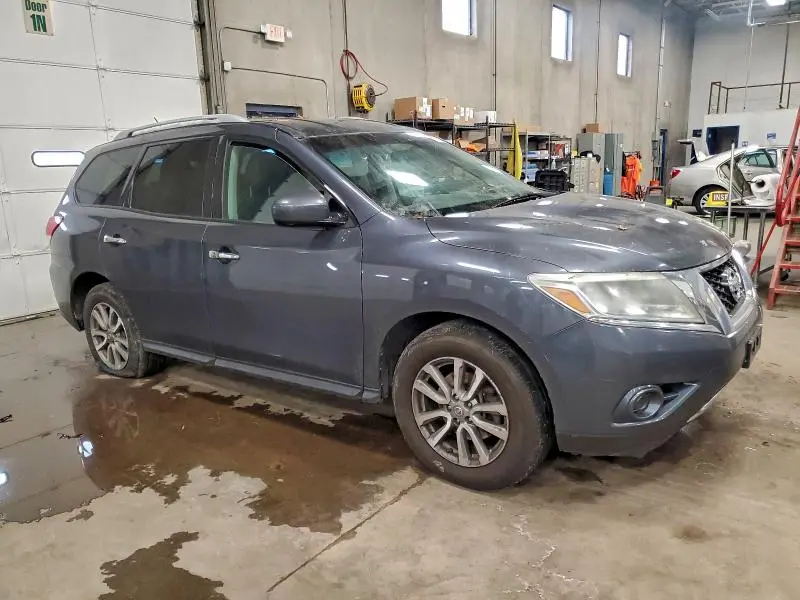2013 NISSAN PATHFINDER S  