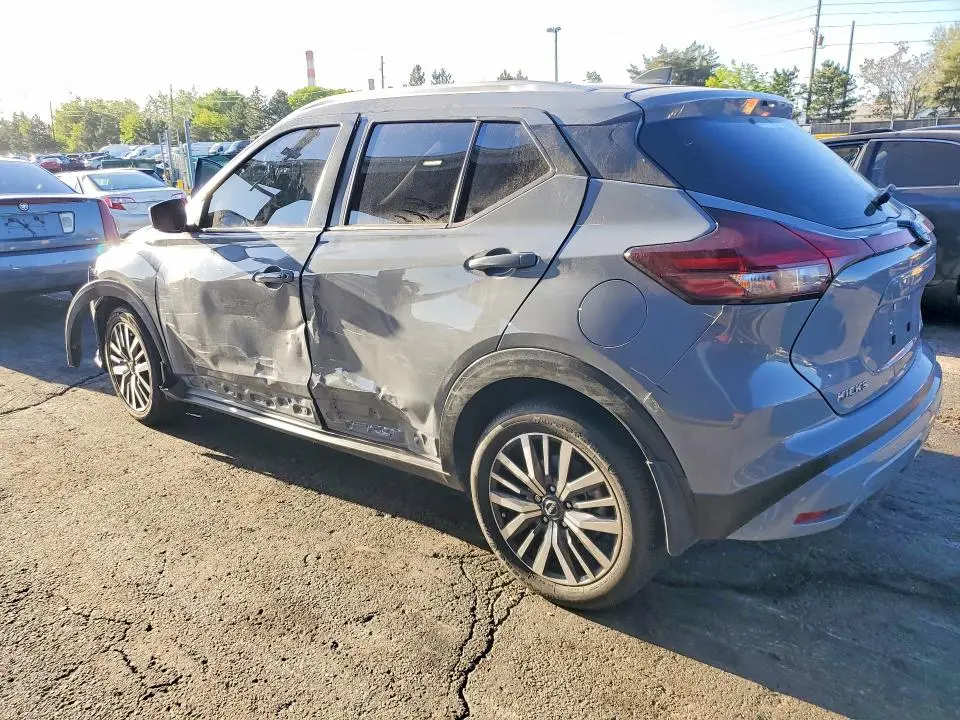 2024 NISSAN KICKS SV  