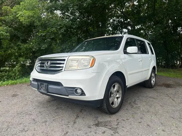2015 HONDA PILOT SE  