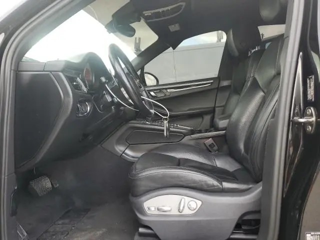 2015 PORSCHE MACAN S  