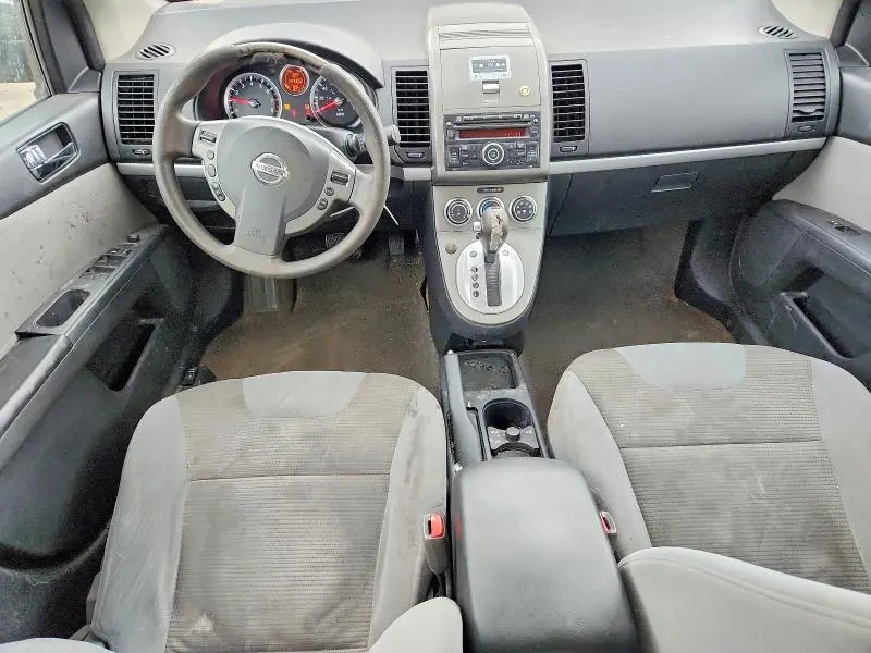 2010 NISSAN SENTRA 2.0  