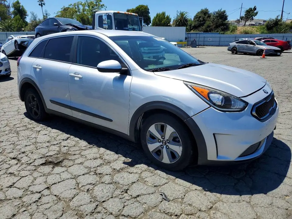 2017 KIA NIRO FE  