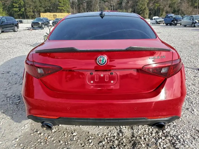 2018 ALFA ROMEO GIULIA TI  