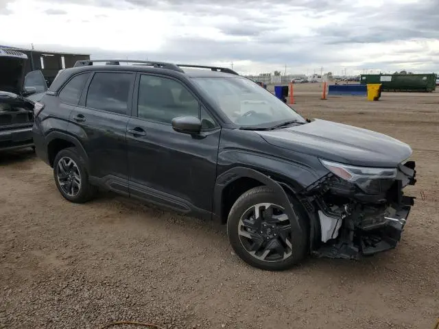 2025 SUBARU FORESTER LIMITED  