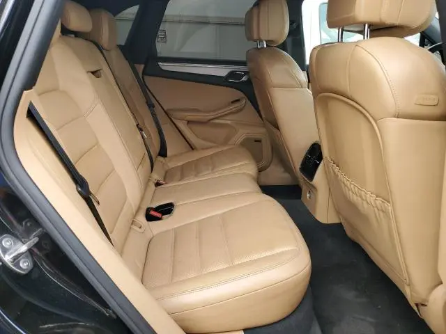 2017 PORSCHE MACAN S  