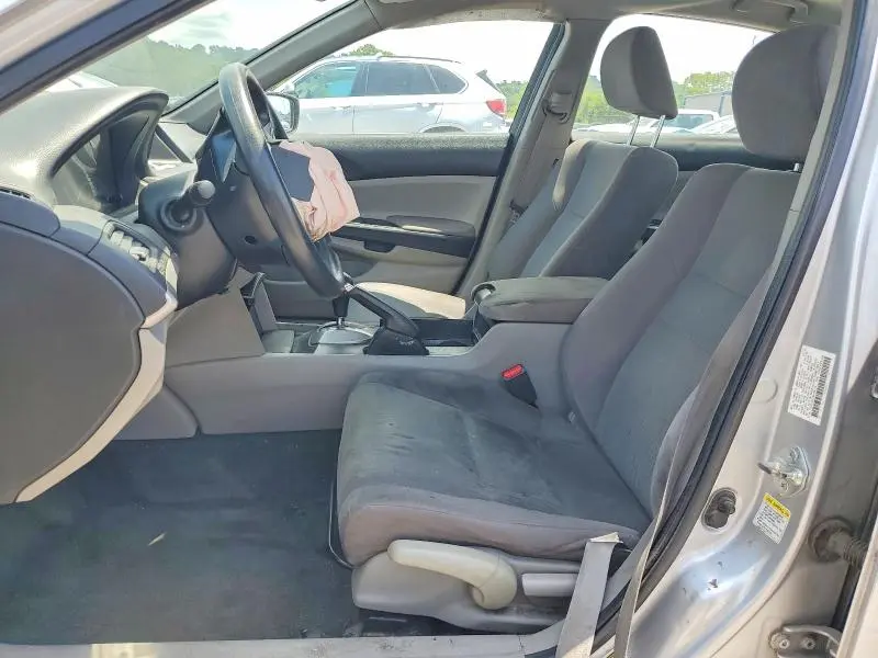 2011 HONDA ACCORD LX  