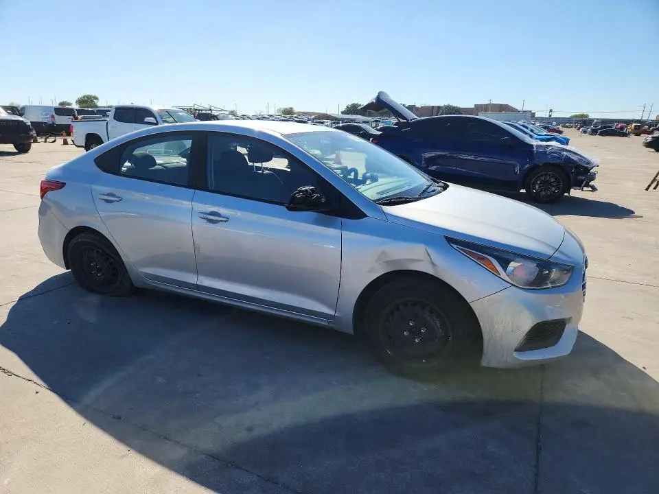 2019 HYUNDAI ACCENT SE  