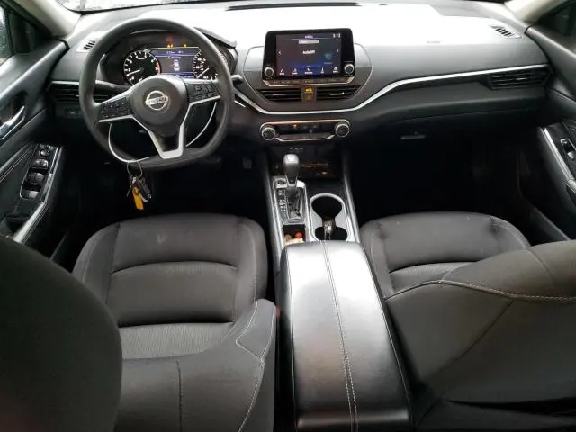 2021 NISSAN ALTIMA SV  