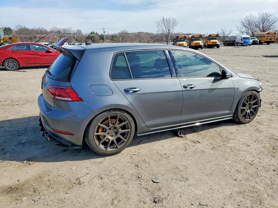 2019 VOLKSWAGEN GOLF R   