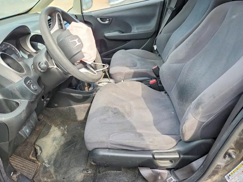2013 HONDA FIT   