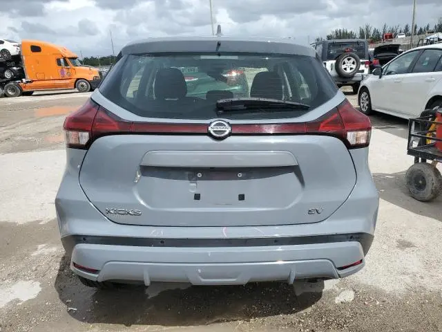 2021 NISSAN KICKS SV  