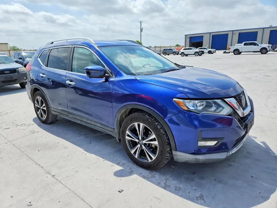 2019 NISSAN ROGUE SV  