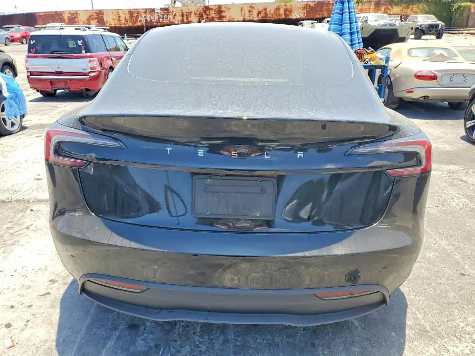 2024 TESLA MODEL 3   