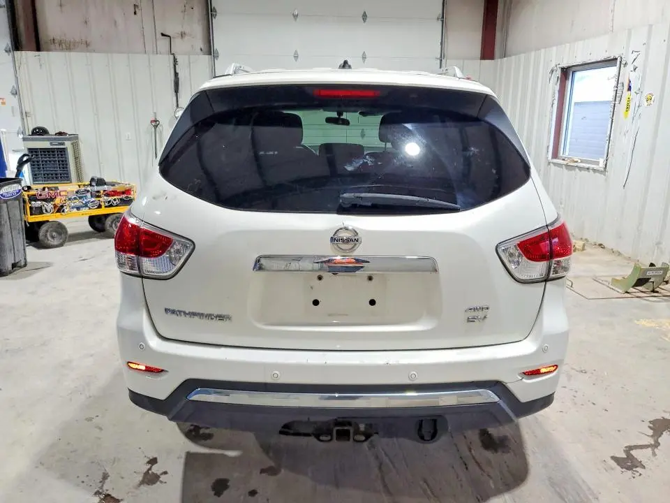 2013 NISSAN PATHFINDER S  