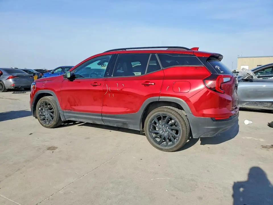 2024 GMC TERRAIN SLT  